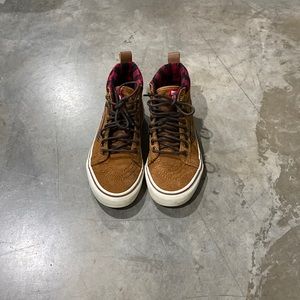 Never worn Vans all weather shoes